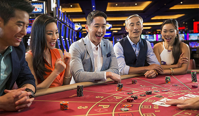 Baccarat casino chơi thế nào? Cách chơi Baccarat casino giỏi Baccarat trực tuyến online