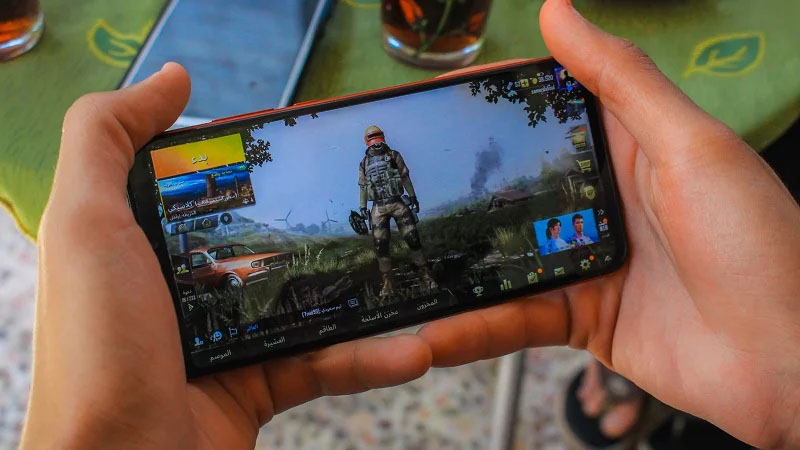 Live game trên điện thoại là như thế nào? Có an toàn không? Hướng dẫn chi tiết khi chơi live game
